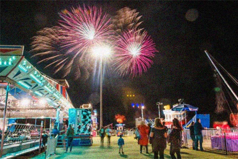 Fireworks and carnival rides at Jarndunmunha Festival